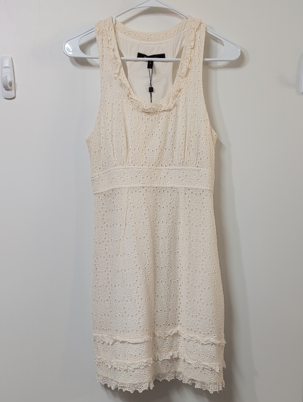 NWOT BCBG Max Azria Sleeveless Mini Dress Size 8